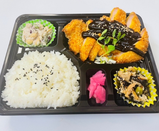 とんかつ弁当（みそ）